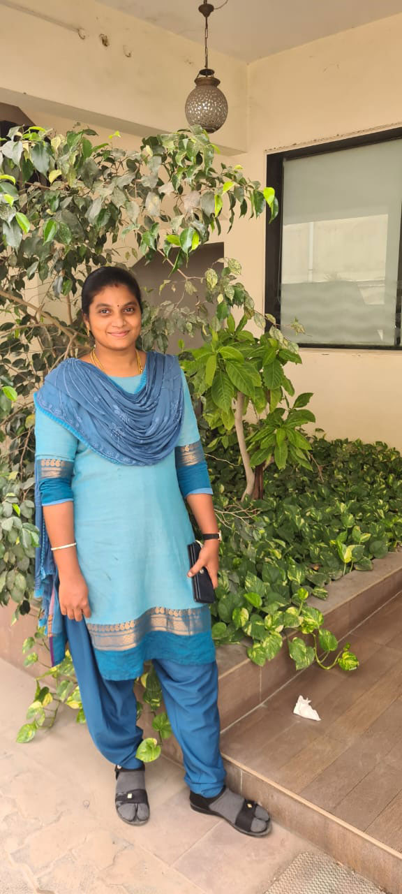 Amuthapriya K successfully completed Full Stack Development training at Code Purple Academy and joined Slash Lab